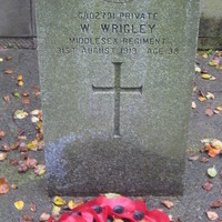 isitt_russia_cemetery_102