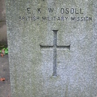 isitt_russia_cemetery_105