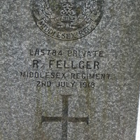 isitt_russia_cemetery_34