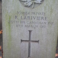 isitt_russia_cemetery_80