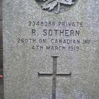 isitt_russia_cemetery_83
