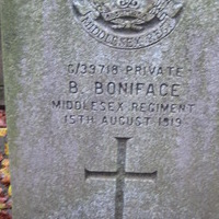 isitt_russia_cemetery_98